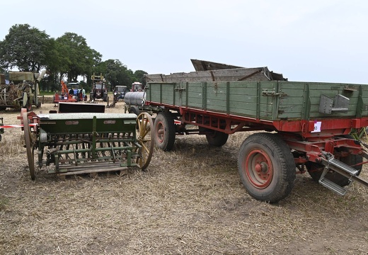  DSQ6758
